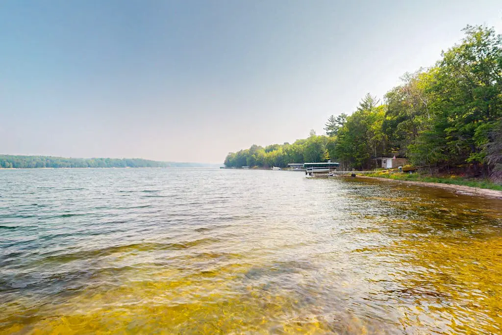 Anvil Lake Hideaway