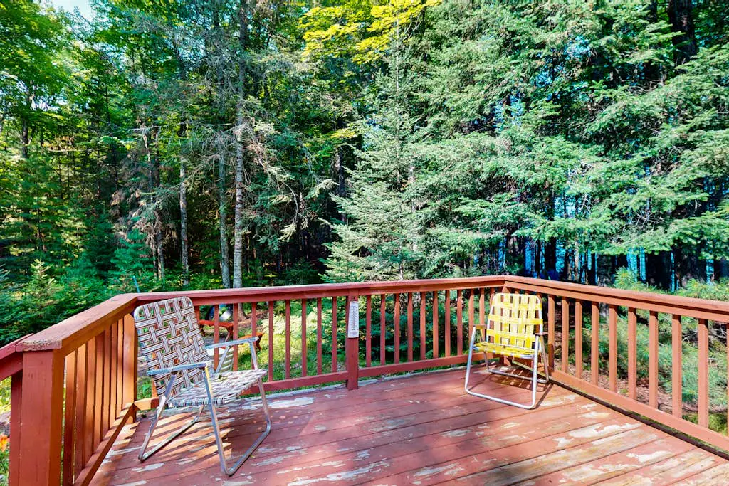 Anvil Lake Hideaway