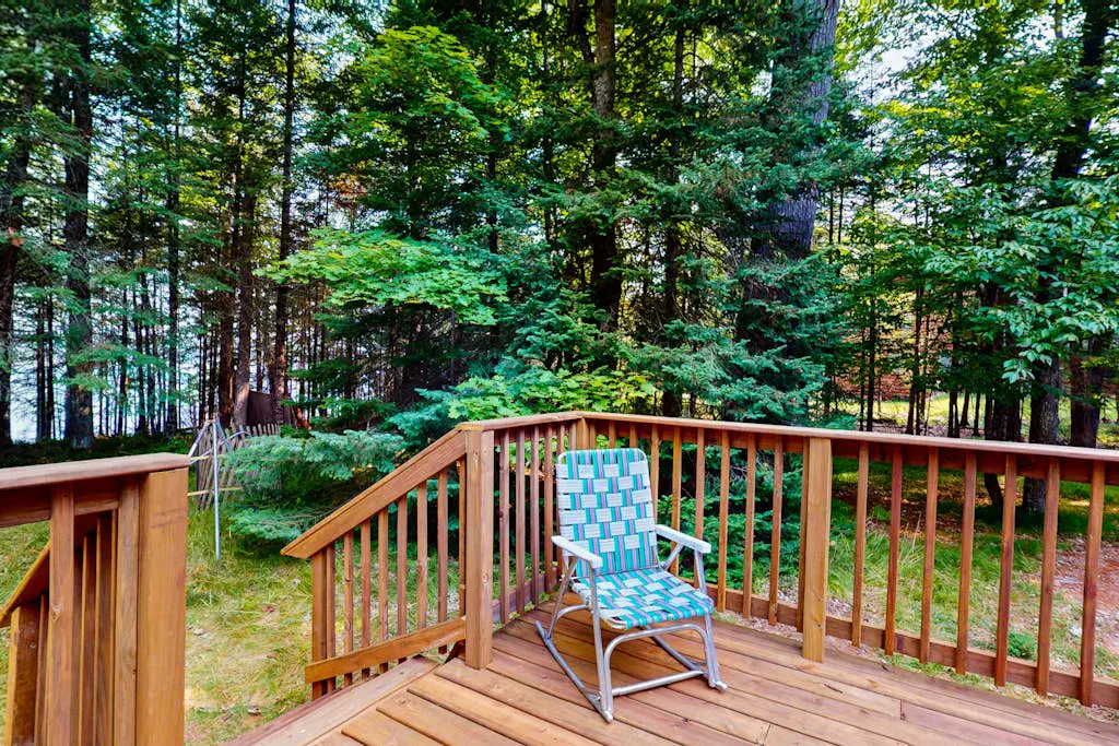 Anvil Lake Hideaway