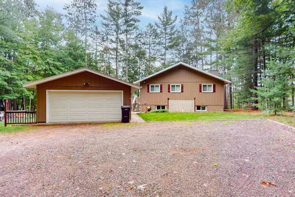 Hillis House | Lakefront house in Arbor Vitae w/water toys & two kitchens