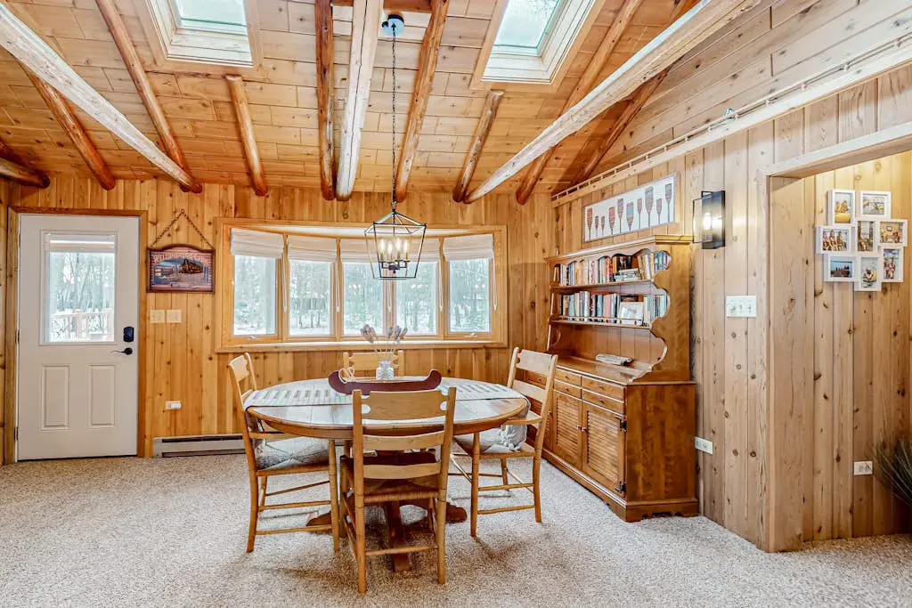 Stormy Point Cabin