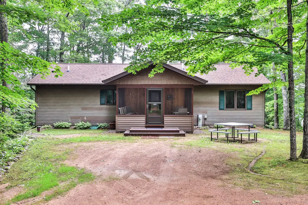 Lake Escape Hideaway