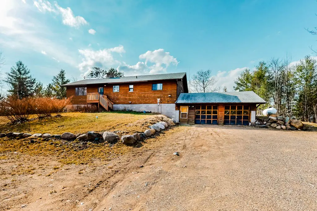 Mitten Lake Retreat