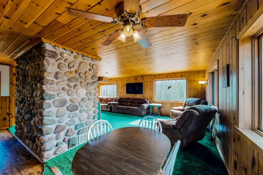 Mitten Lake Retreat