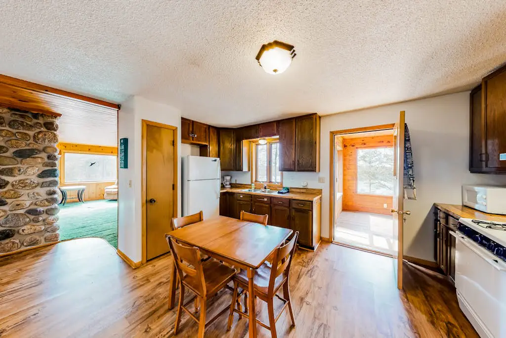 Mitten Lake Retreat
