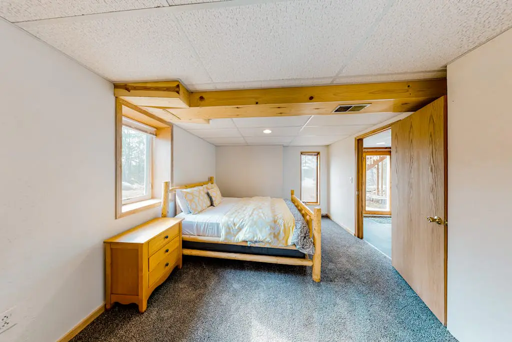 Mitten Lake Retreat