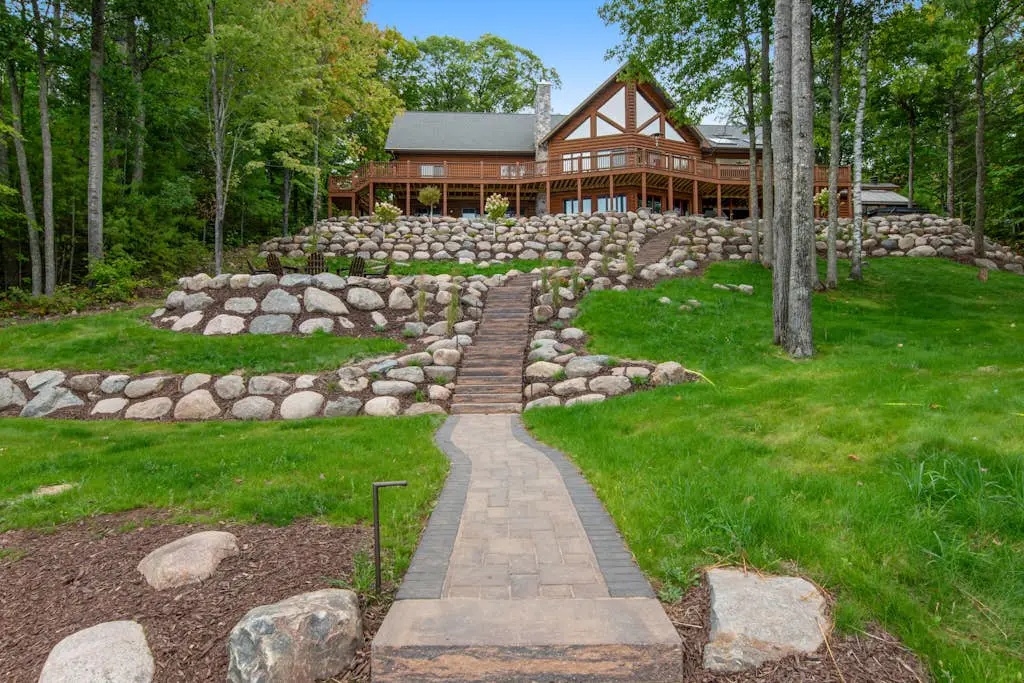 Bear Pause Retreat