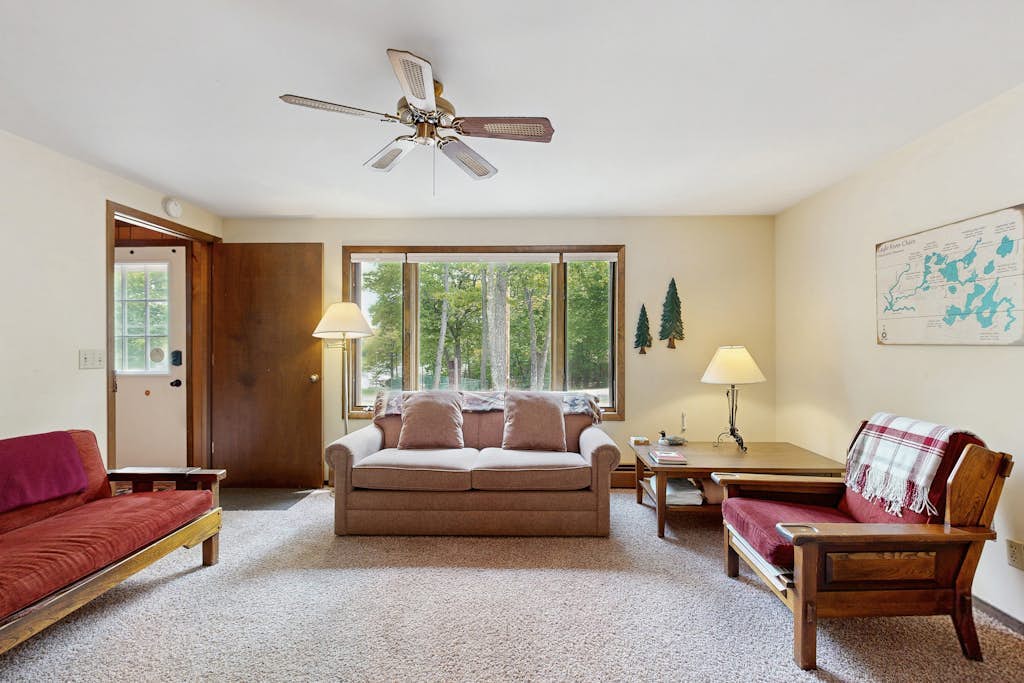 Lovely, family-friendly home w/ a patio, balcony, forest views, & river access