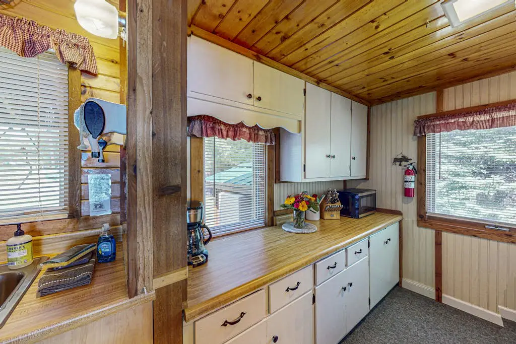 Catfish Cottage A