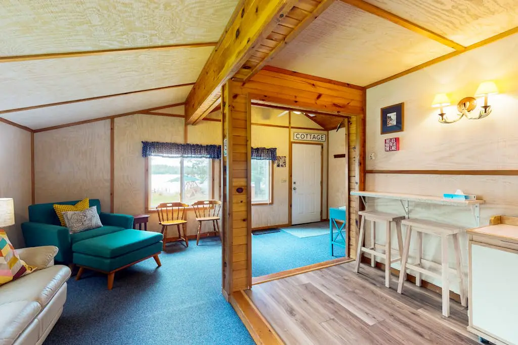 Catfish Cottage B