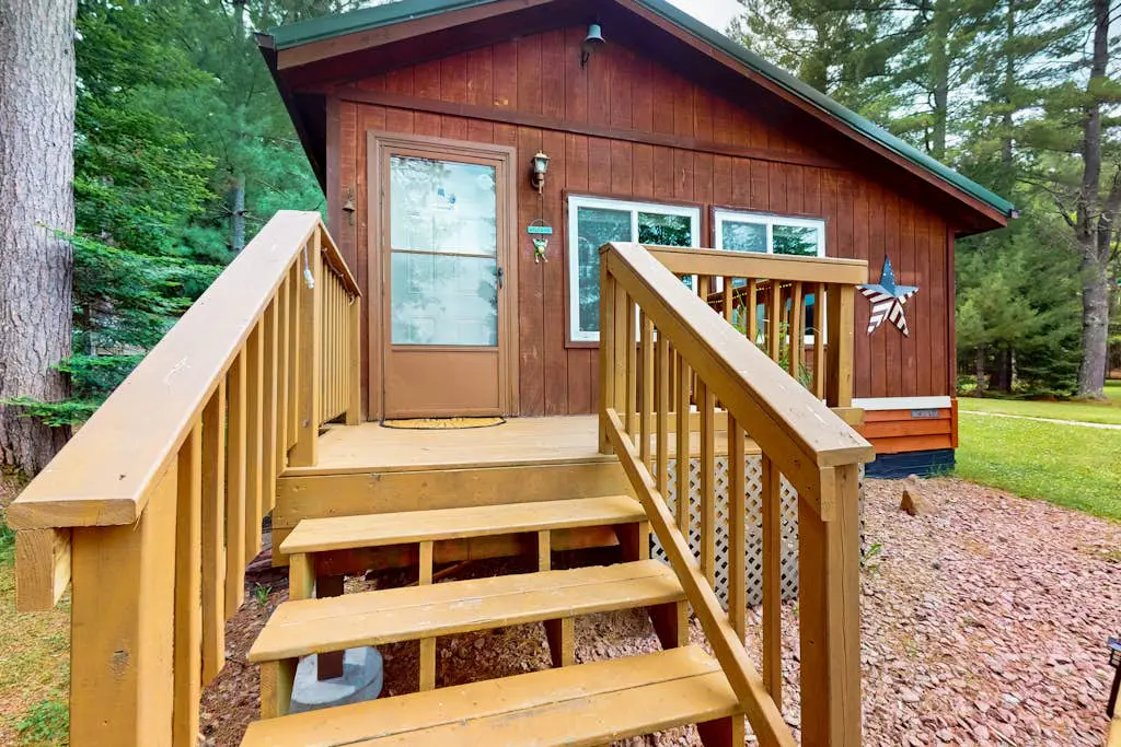 Catfish Cottage B