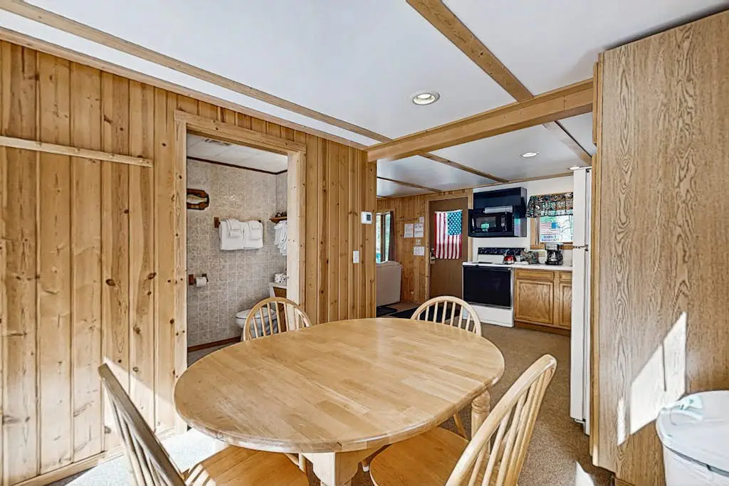 Quaint Northwoods Escape