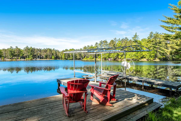 Fantastic waterfront abode with wraparound deck, dock, & WiFi - dog-friendly