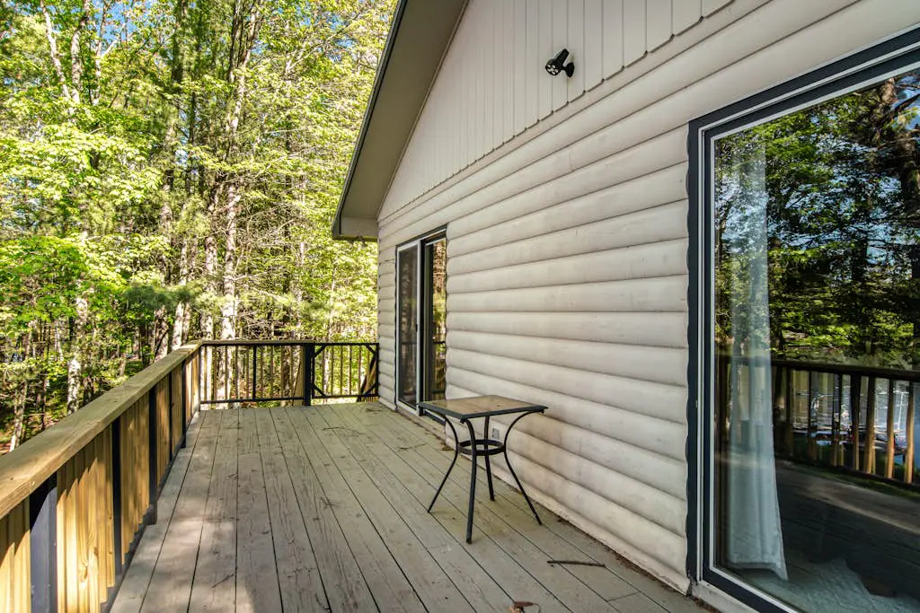 SILK Cabin