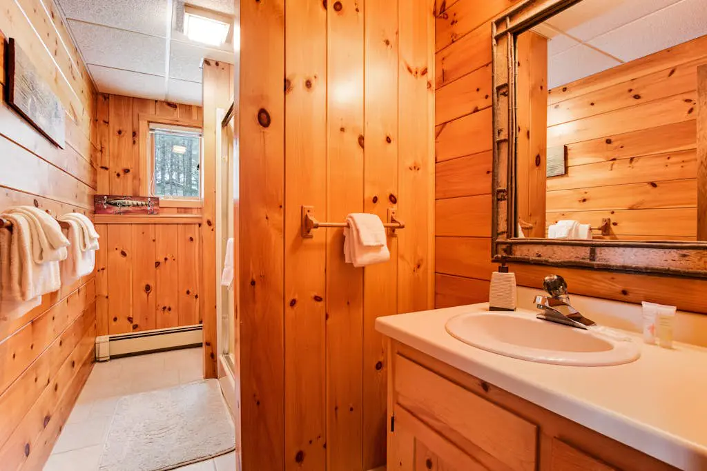 SILK Cabin