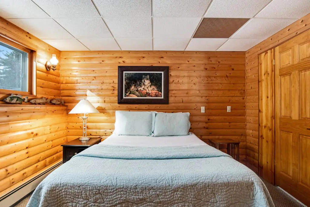 SILK Cabin