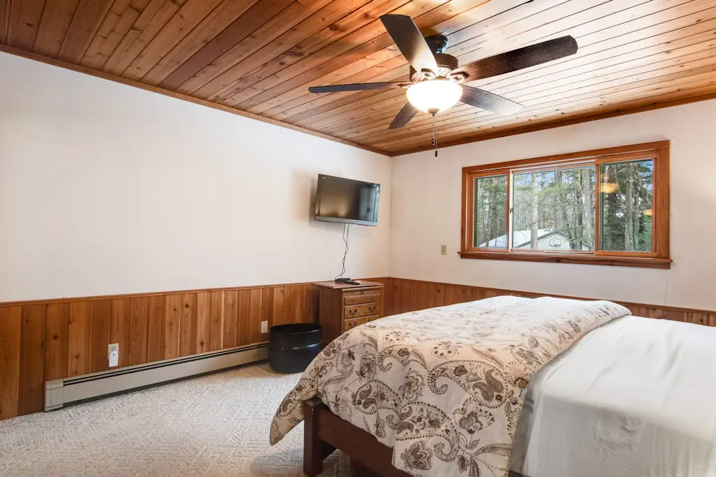 SILK Cabin