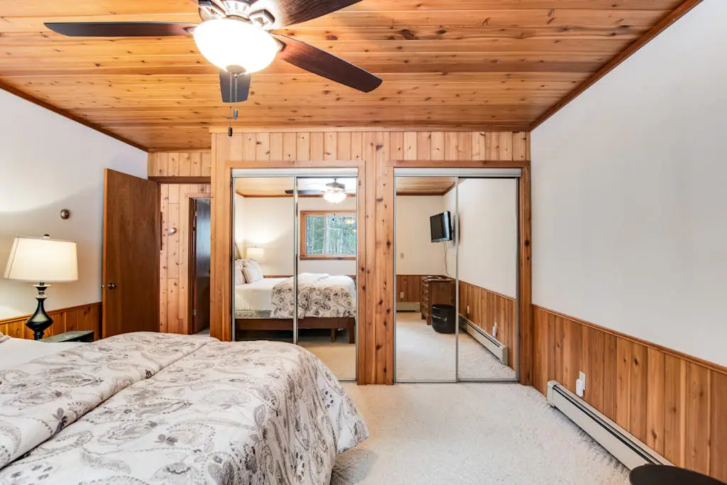 SILK Cabin