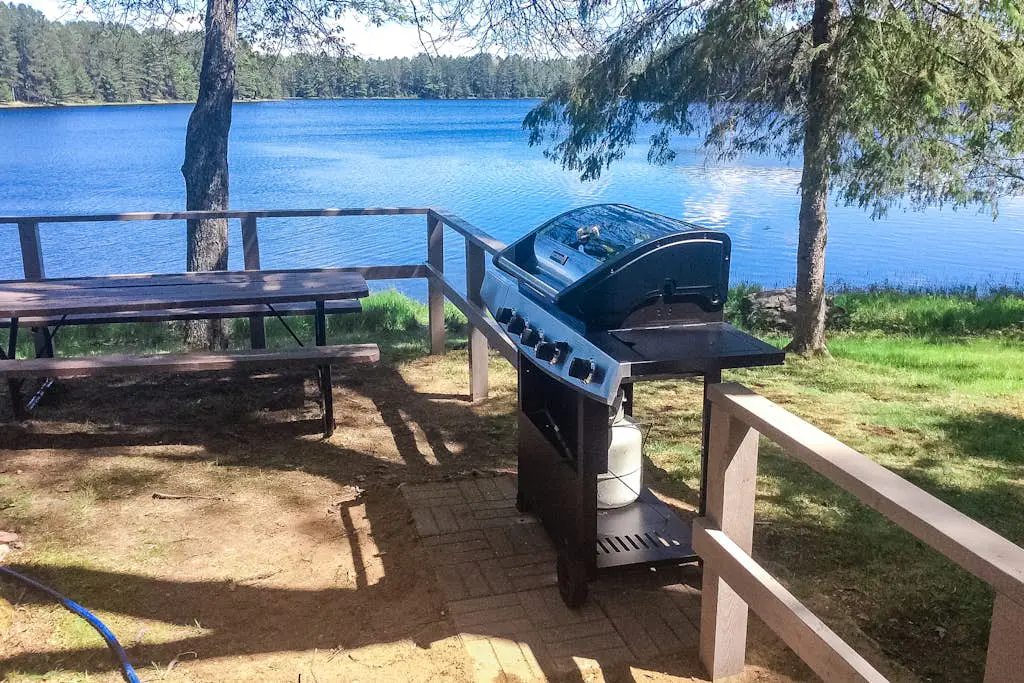 Hotter's Cabin