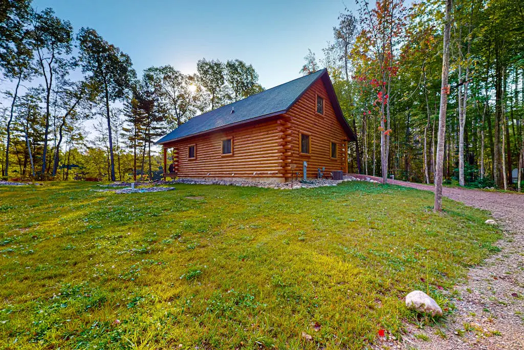 Brown Bear Cabin