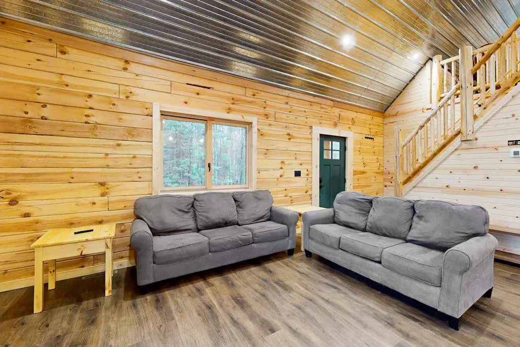 Brown Bear Cabin