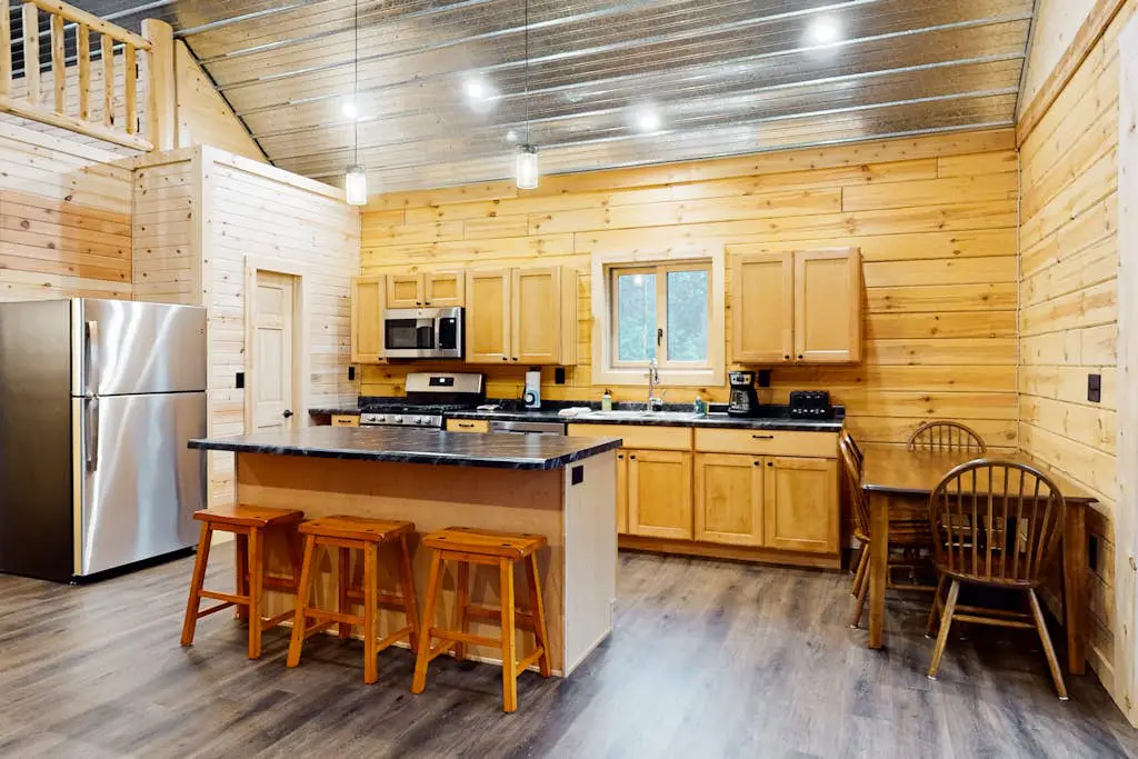 Brown Bear Cabin