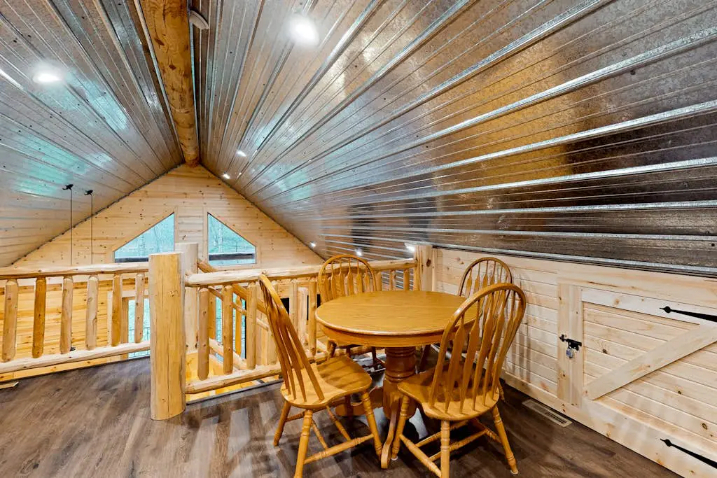 Brown Bear Cabin