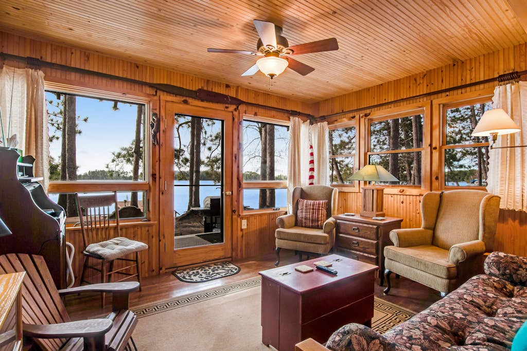 Bucky's PineIsle Retreat