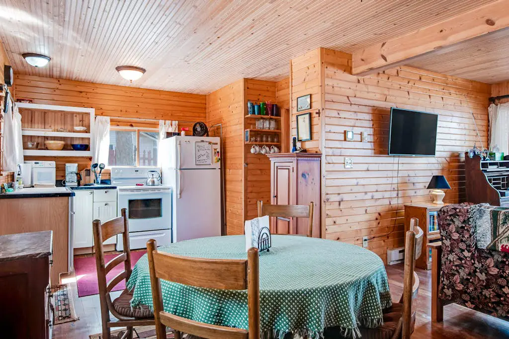 Bucky's PineIsle Retreat