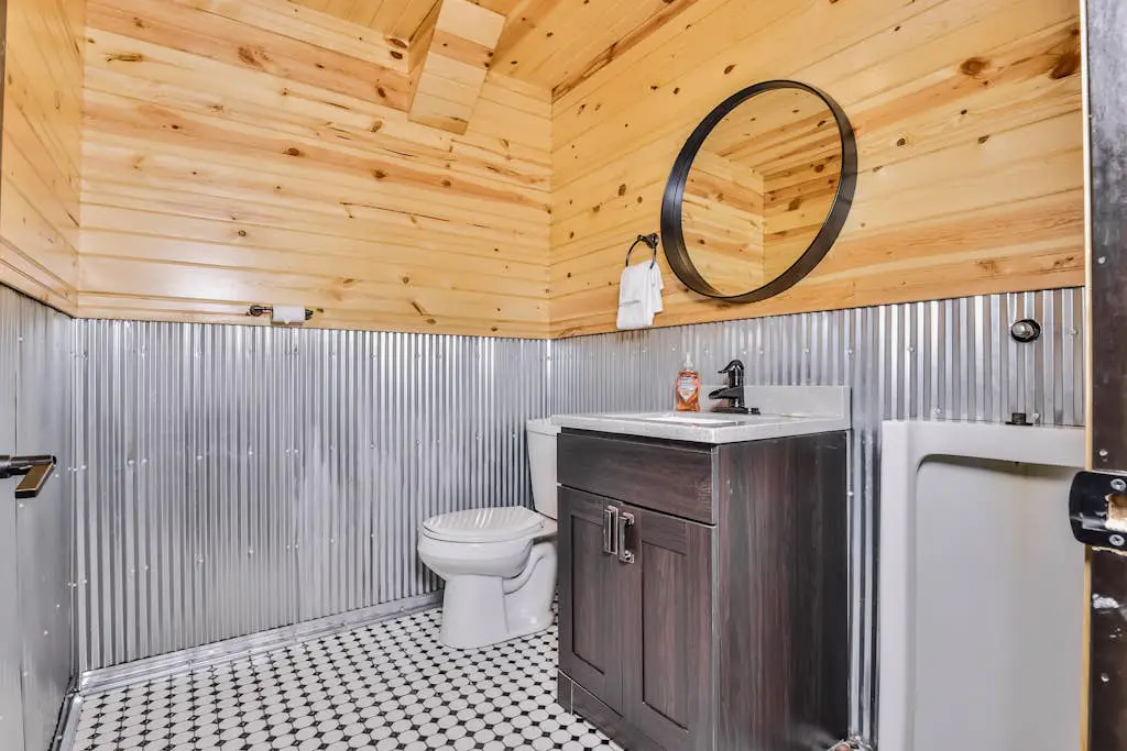 Timber Lodge Retreat