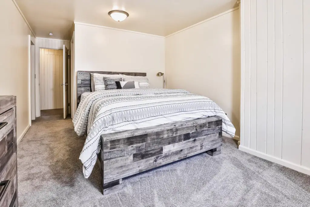 Timber Lodge Retreat