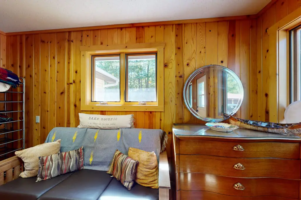 Soaring Pines Lakeside