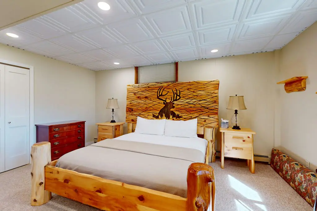 Soaring Pines Lakeside