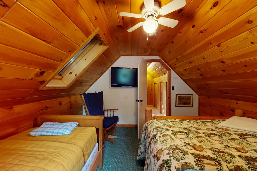 Cedar Perch Cabin