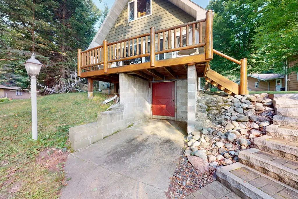 Cedar Perch Cabin