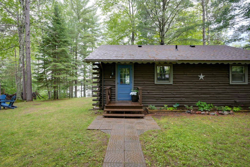 Paddle Inn on Buckskin Lake