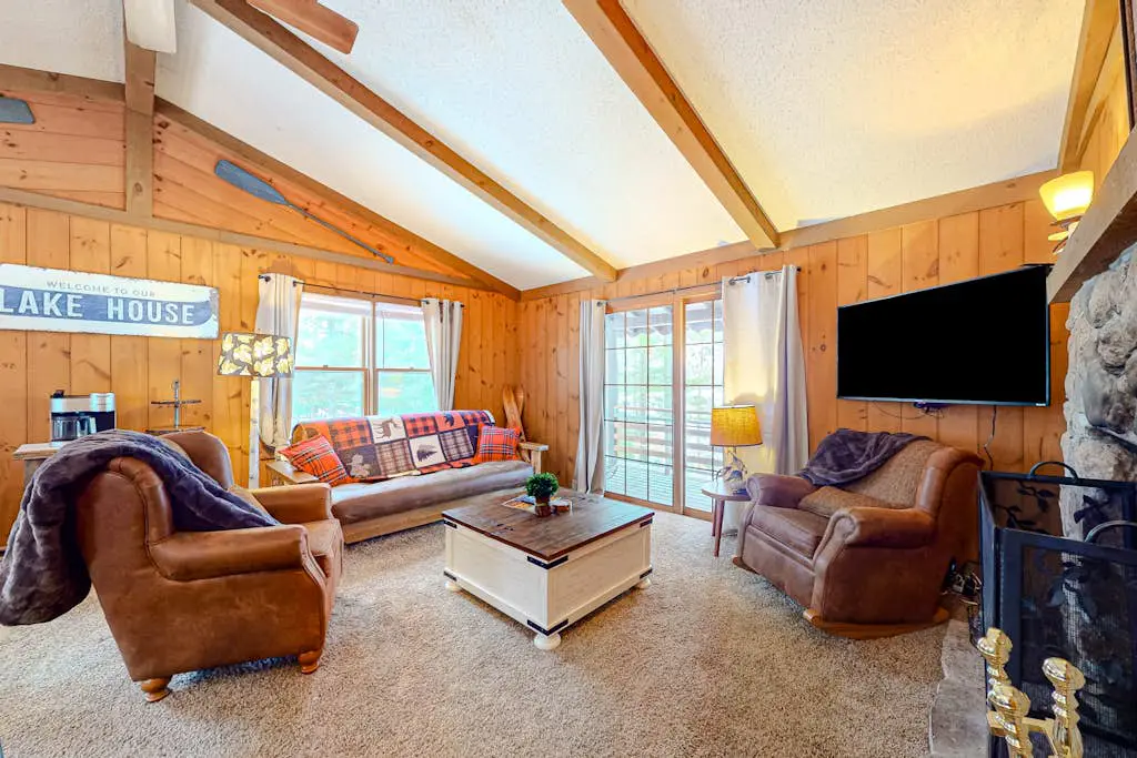 Paddle Inn on Buckskin Lake