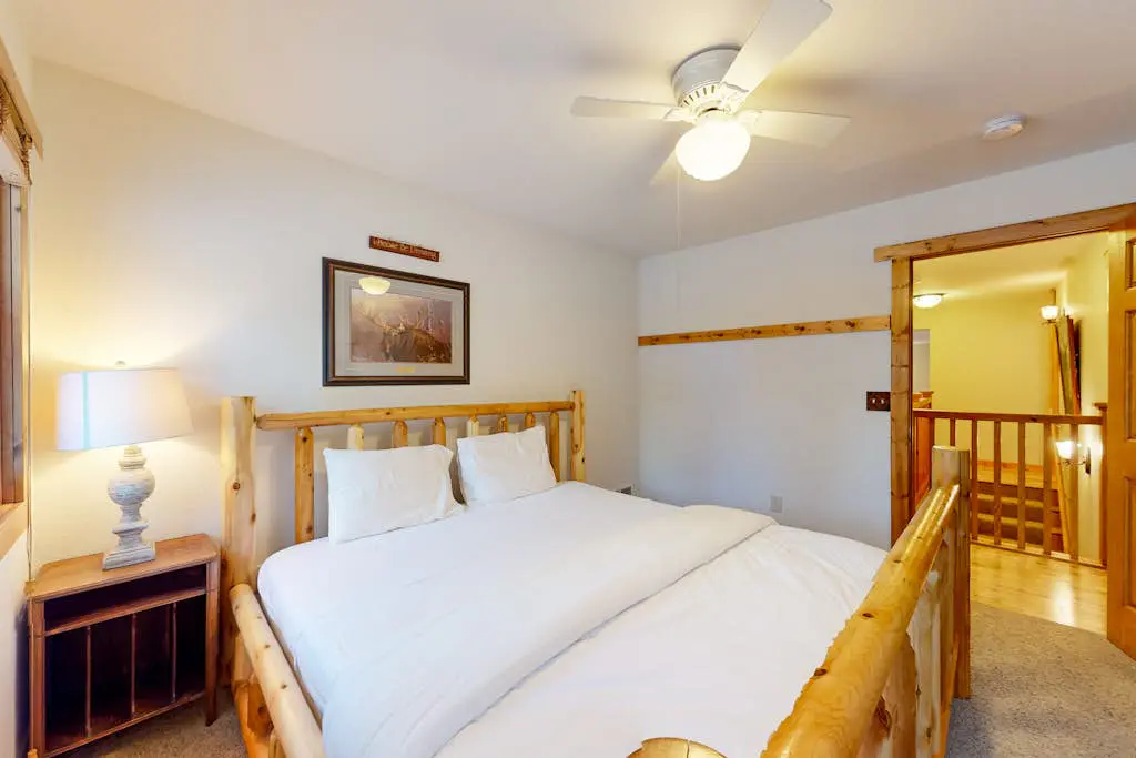 Moon Ridge Lodge