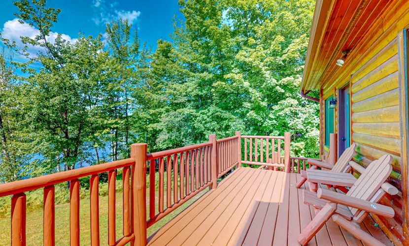 Beautiful Lakefront Cabin with a Private Dock, Firepit, and Large Yard!