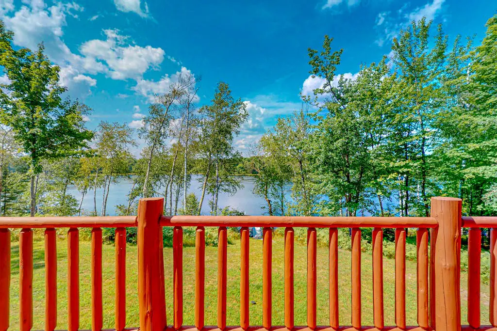 Van Vliet Lakehouse