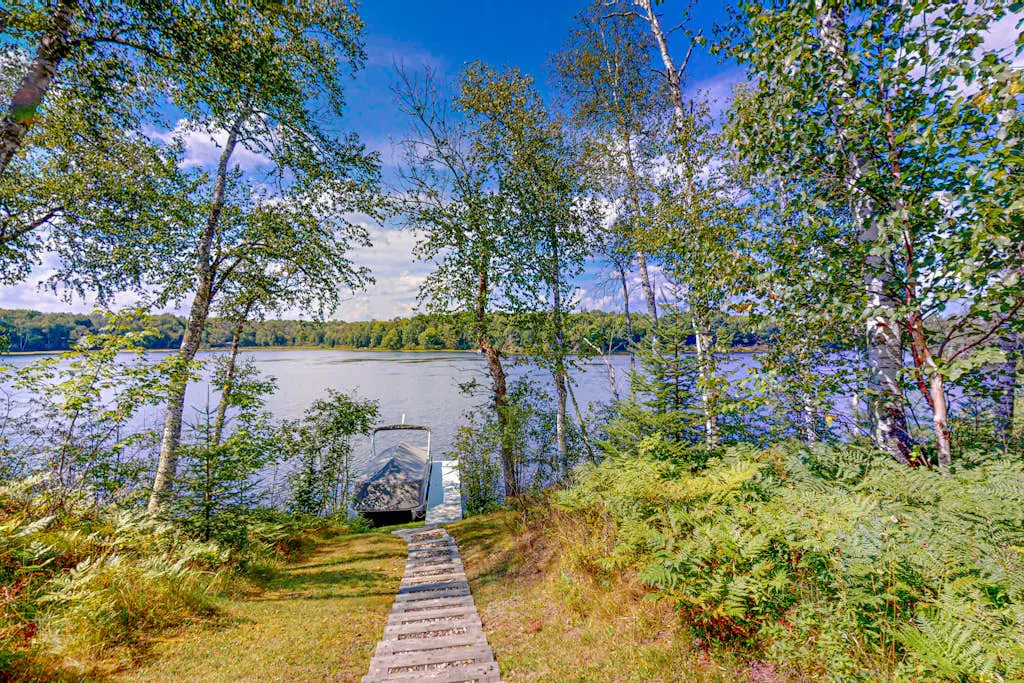 Van Vliet Lakehouse