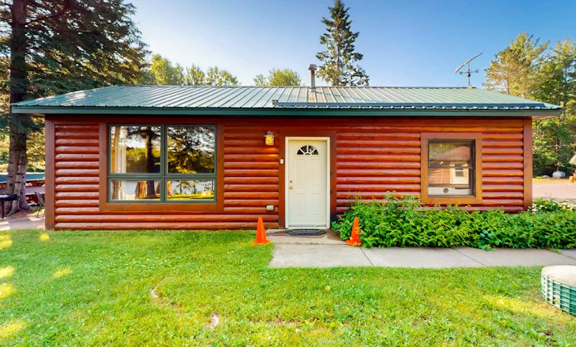 Three Cozy Cabins located on the Turtle Flambeau Flowage, great for all seasons!