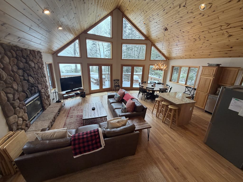 Lakefront home with firepit, large deck, & amazing views
