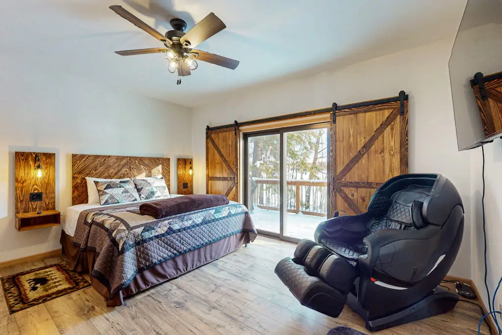 The Lake House on Sugar Maple
