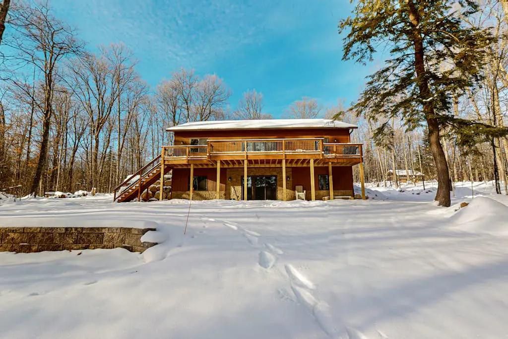 The Lake House on Sugar Maple
