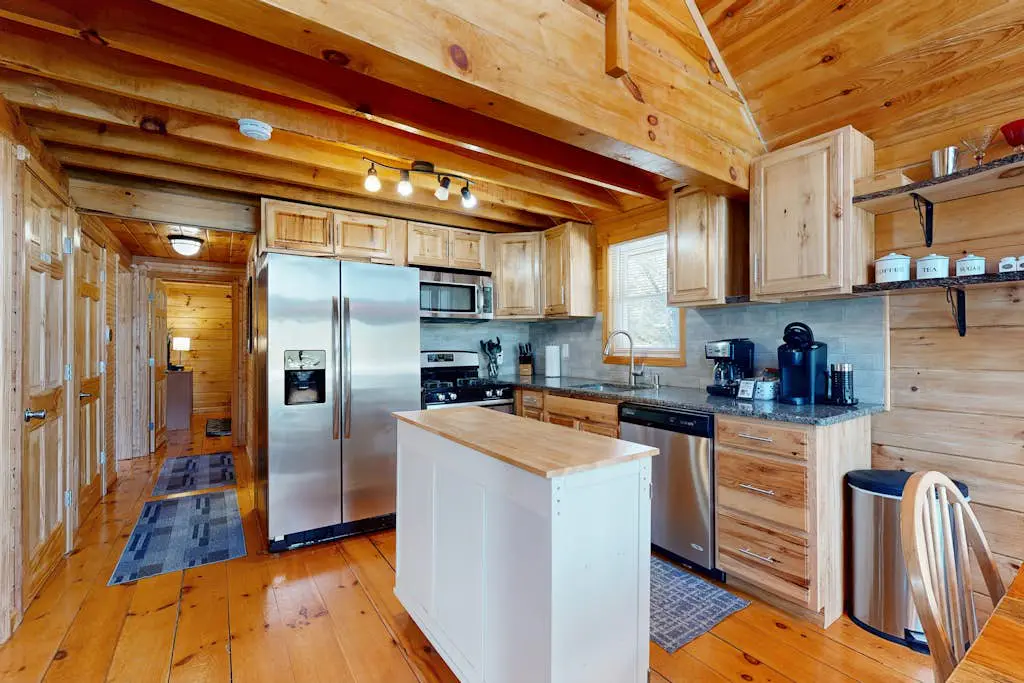 Castle Rock's Serenity Cabin