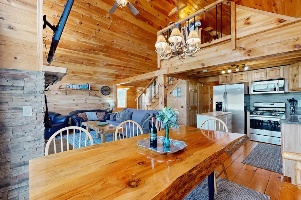 Castle Rock's Serenity Cabin