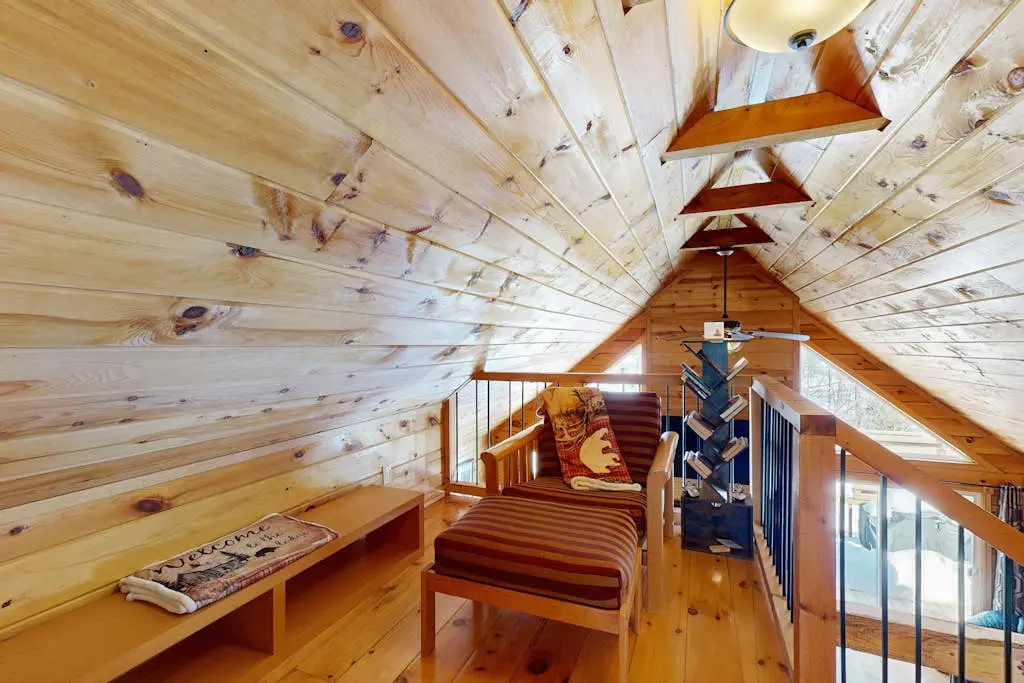 Castle Rock's Serenity Cabin