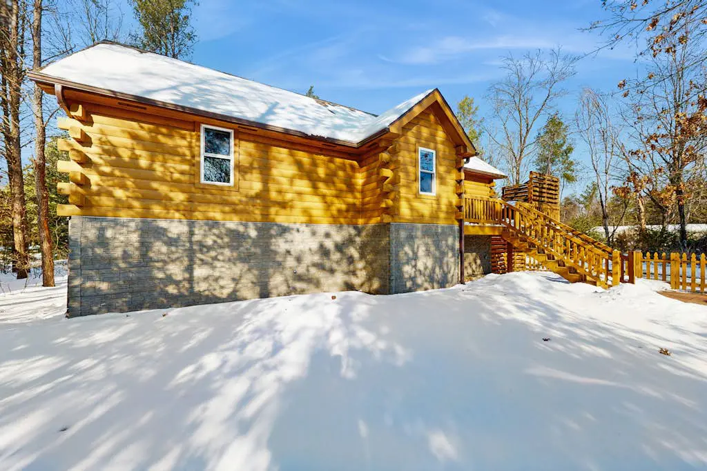 Castle Rock's Serenity Cabin