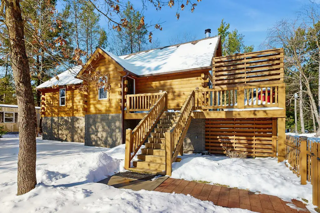 Castle Rock's Serenity Cabin